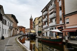 Comacchio, Stare Miasto na wodzie, Włochy